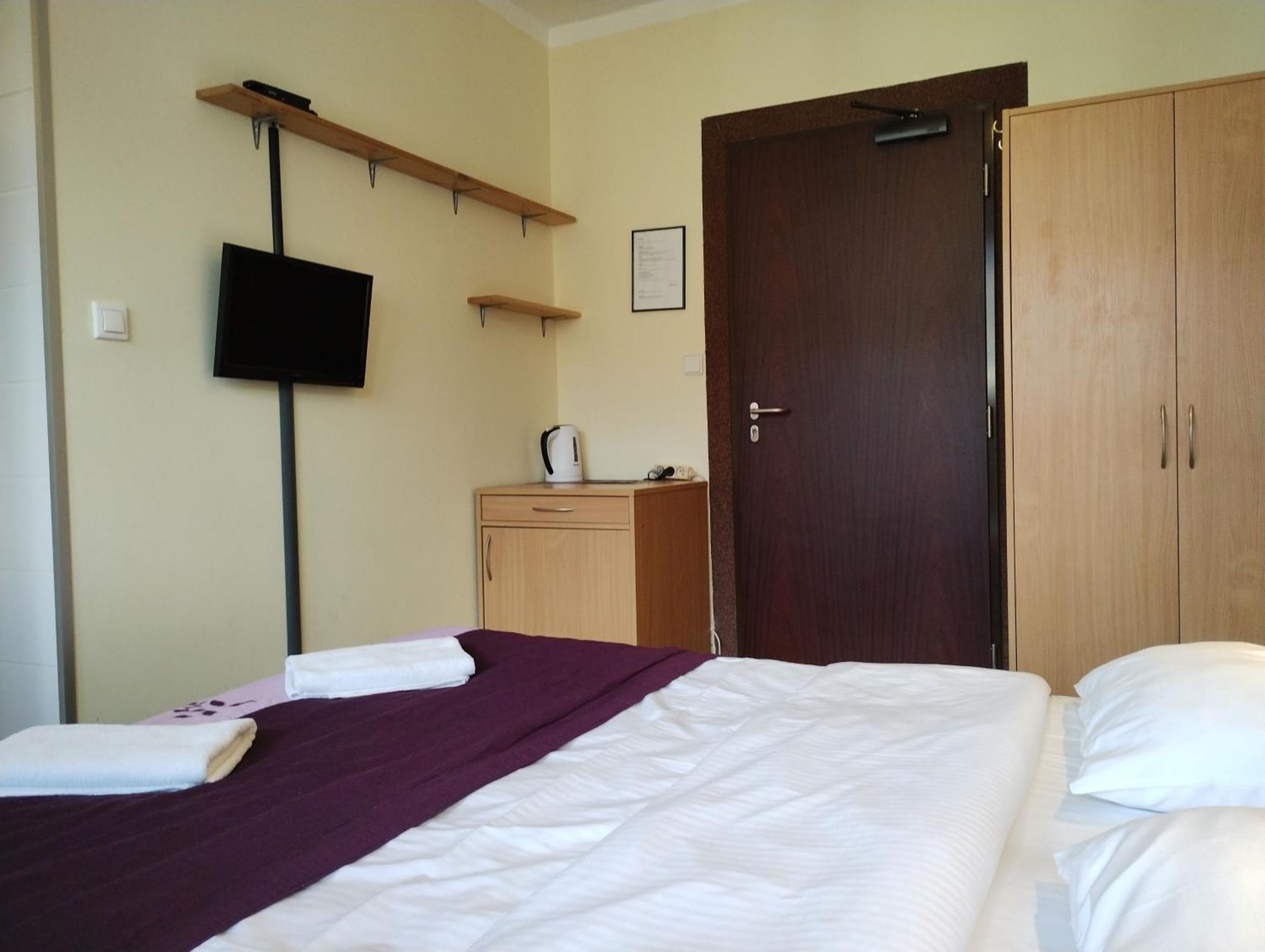 Bed and Breakfast Osrodek Wypoczynkowy Zapalenica Щирк Экстерьер фото