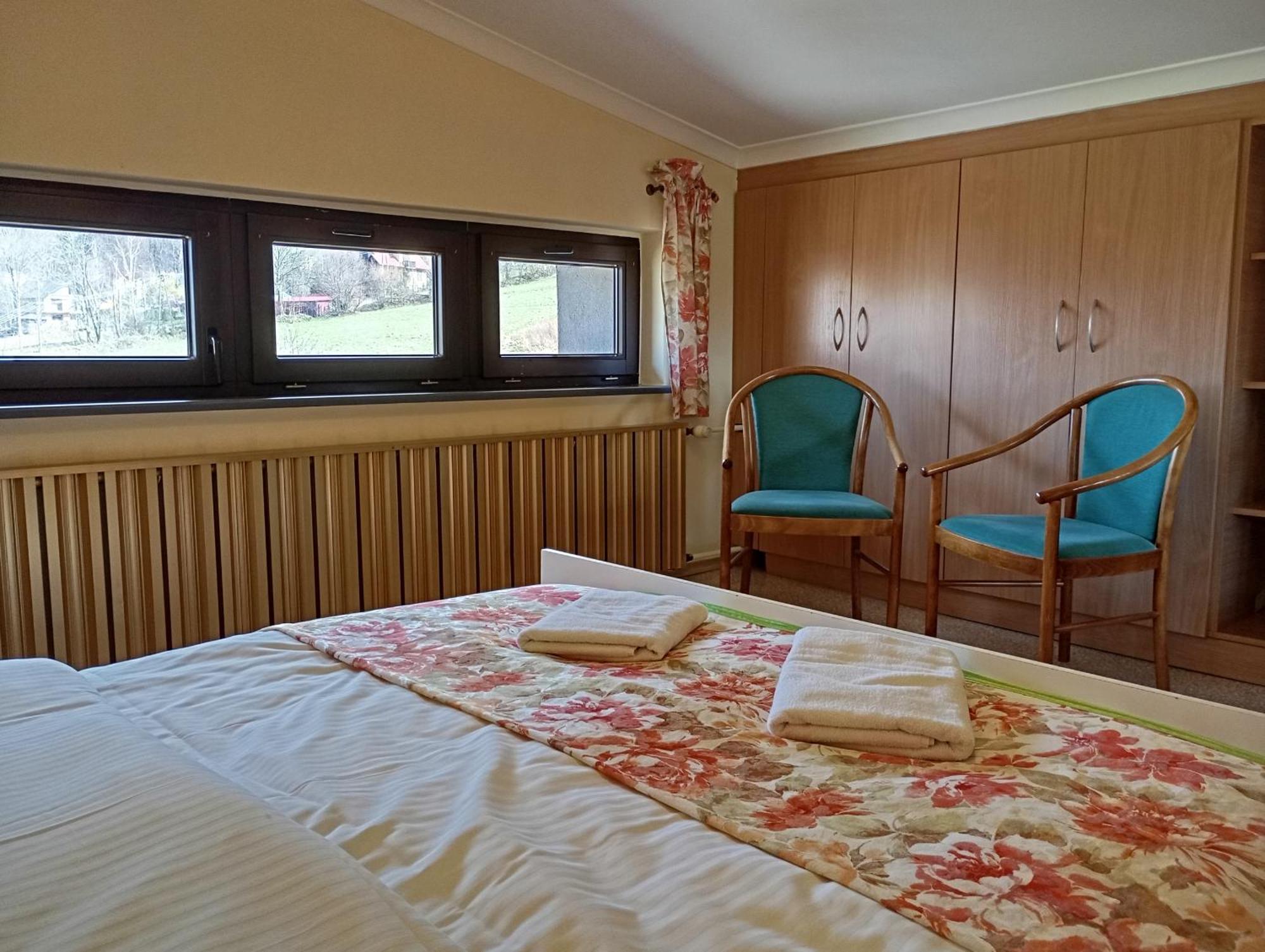 Bed and Breakfast Osrodek Wypoczynkowy Zapalenica Щирк Экстерьер фото